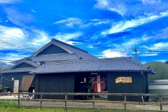 FC566F35-D986-4E72-922B-7CFE3DC29ACA